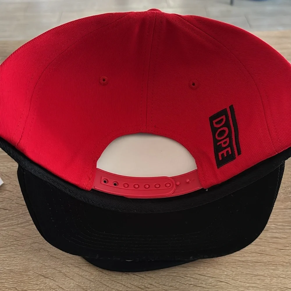 Marijuana logo hat - Picture 2 of 2